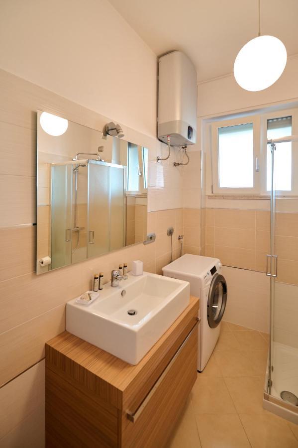 Skyline Apartment Milan Exterior photo